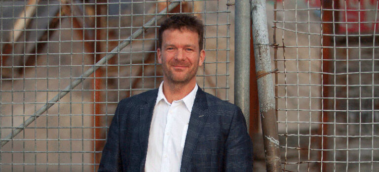 4a2db0f0f8d138c37707893b1451f1b0