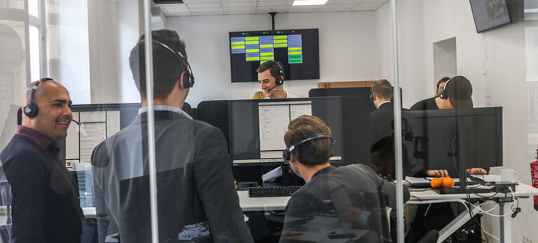 598129db9844aae46f3a9f9cf57ac556