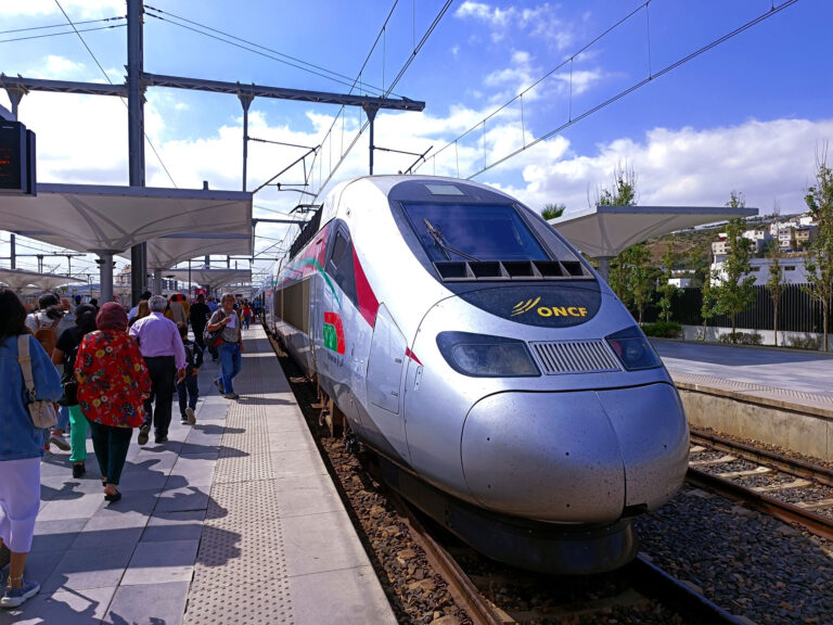 Afrikas-foerste-og-raskeste-hoeyhastighetstog.-Al-Boraq.-Foto-©-Karethe-Linaae