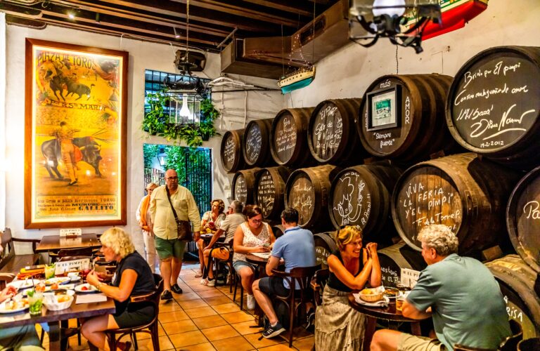 Malaga,,Spain,-,October,01,,2023,-,Bar,El,Pimpi