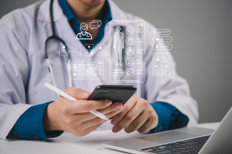 Ny app forenkler kontakten med sundhedsvæsenet og afhentning af medicin