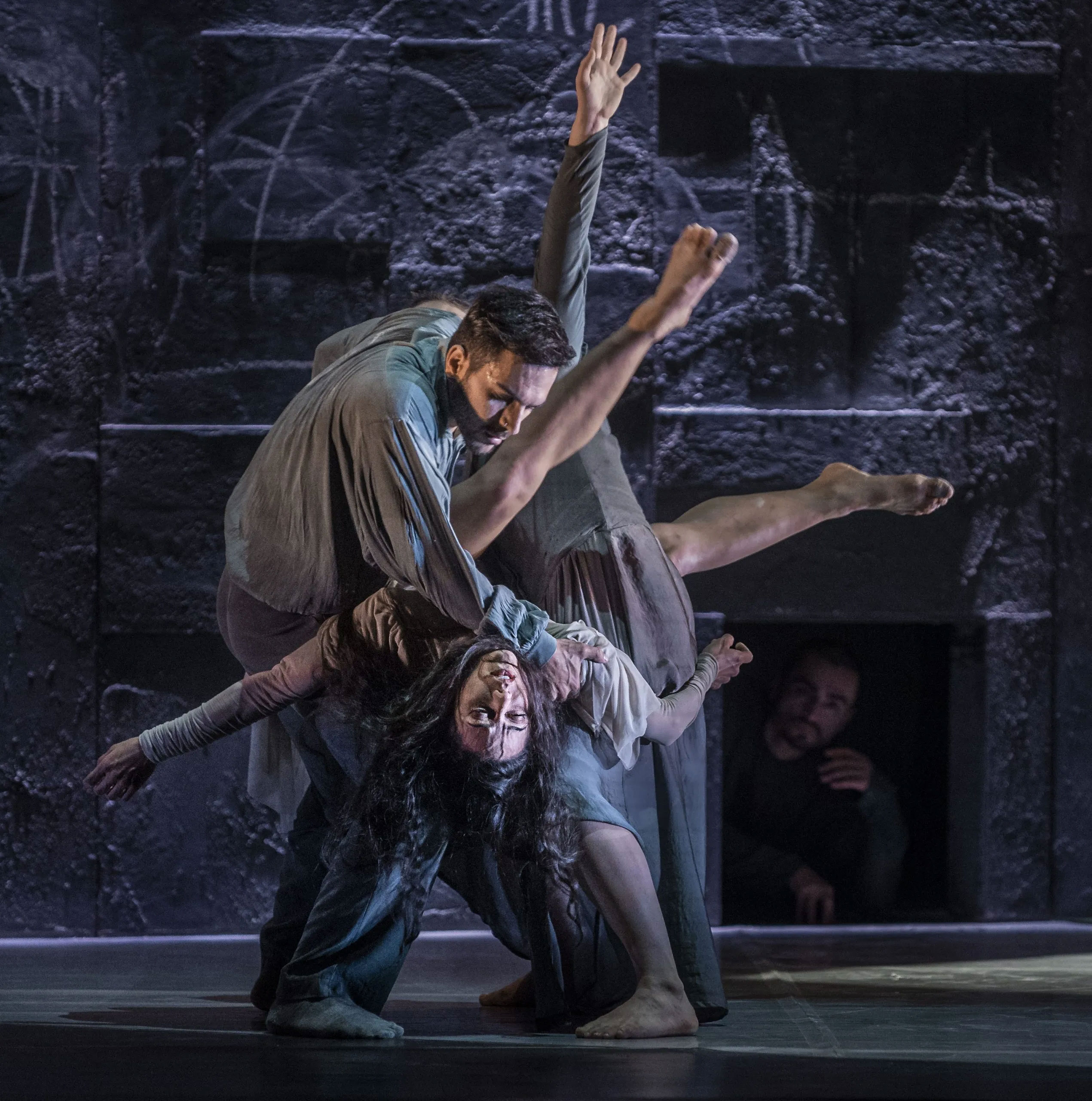 Doncella-4-foto-German-Anton-1-scaled