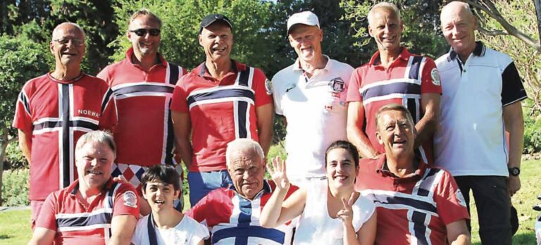 0075e340737c8c40b5d813ffa8817a2a