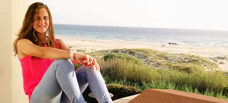 9bac72f805708f7016d19336a8126251