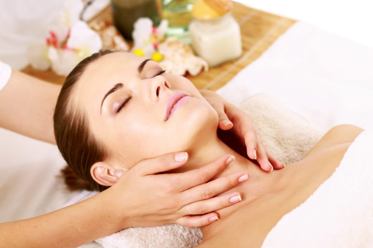 Portrait,Of,Fresh,And,Beautiful,Brunette,Woman,Taking,Head,Massage