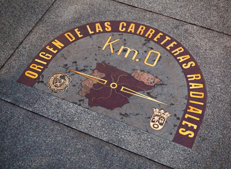 Restored,"km,0",Sign,In,Puerta,Del,Sol,,Madrid