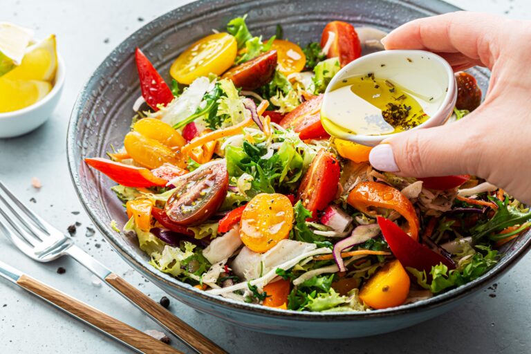 Fresh,Colorful,Spring,Vegetable,Salad,With,Cherry,Tomatoes,And,Sweet