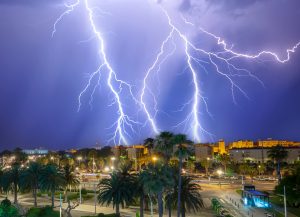 Kraftig uvær førte til rødt varsel