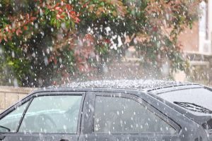 Skader for 500 000 euro etter kraftig haglstorm